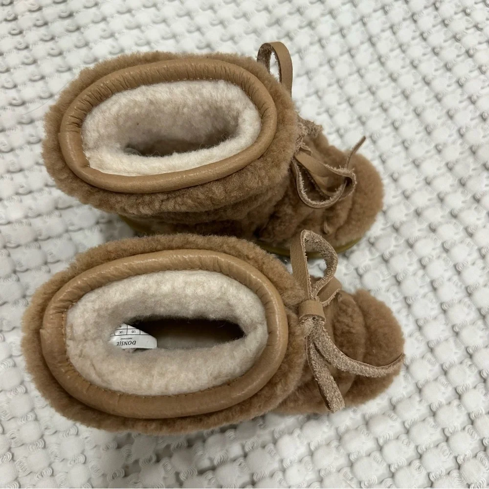 Donsje Cassia Boots, Tan Curly Sheep Wool, Baby size 7 / UK 23, Snow boots - Picture 4 of 6